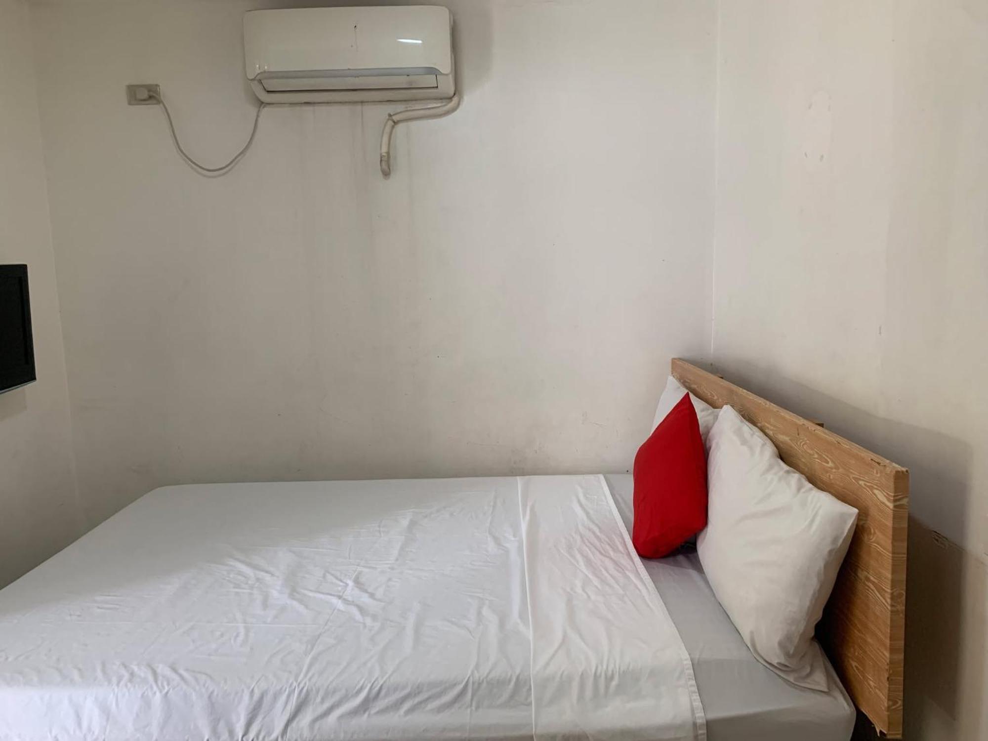 Lucky Hotel Манила Экстерьер фото